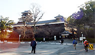 西大手門からの宇土櫓の写真